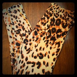 Lularoe TC leopard print leggings🖤